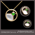 18k Gold wäiss Shell Green äisegem Jadeit Pendant